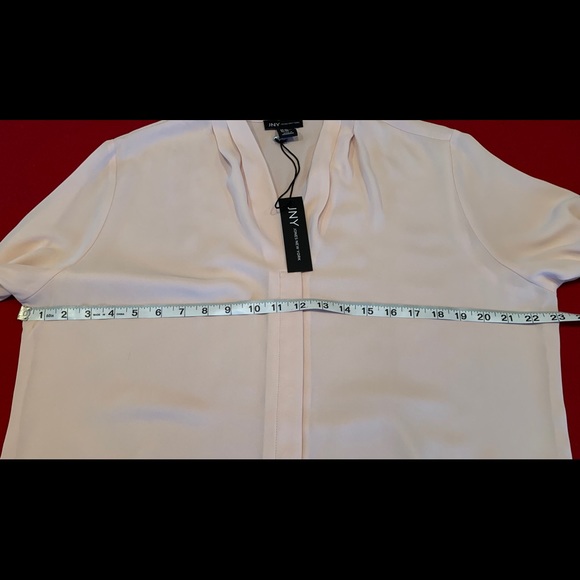 Jones New York light pink blouse - Picture 2 of 5